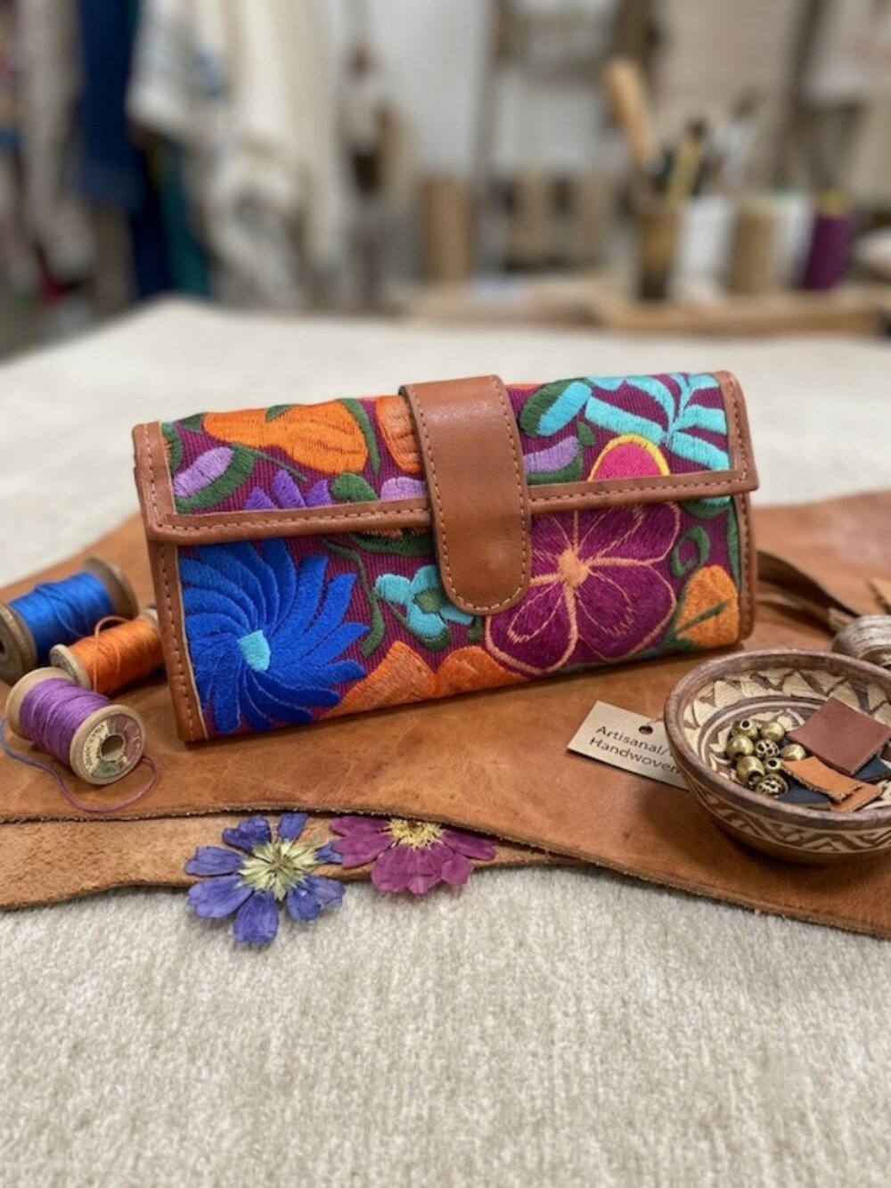 Handmade Mexican Leather Wallet Floral Embroidered Boho Trifold Clutch NEW